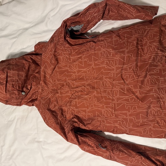 Patagonia Women's Insulated Powder Town Jacket - Picture 4 of 4